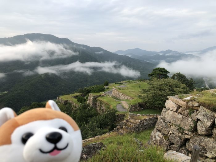 シーズンオフの竹田城跡に行ってきた In 夏 暇をえんじょいするブログ